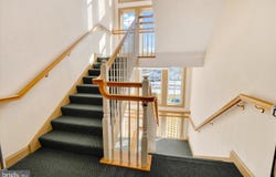 1010 CREST Way, YORK, PA 17403
