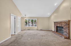 1858 Golf View Drive, Bartlett, IL 60103