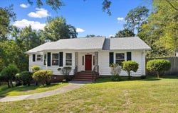 800 W 15th St, Laurel, MS 39440