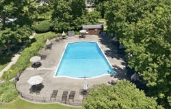 1935 Gardiner Ln, Louisville, KY 40205