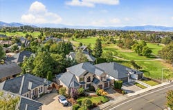 888 Arrowhead Trail, Eagle Point, OR 97524