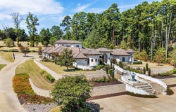 1 Shillings Pl, Texarkana, TX 75503