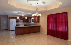 400 Hobbs Avenue, Alice, TX 78332
