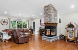 1 Gerriet Court, Northport, NY 11768
