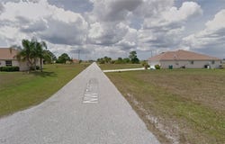 1915 NW 7th Terrace, Cape Coral, FL 33993