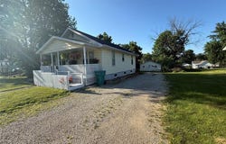 320 Pine Street, Sullivan, MO 63080
