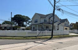 403 S Bayview Avenue, Freeport, NY 11520