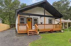 882 Tanner Drive, Scottdale, GA 30079