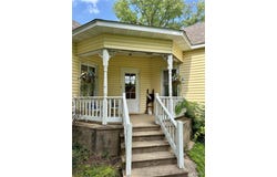 659 E Pine Street, Bourbon, MO 65441