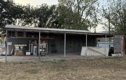 219 S Fifth Ave, Fairview, OK 73737