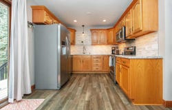 4760 Edgebrook Drive, Waterloo, IA 50701