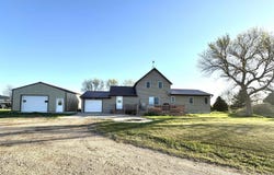 1717 180th Avenue Ave, Kenneth, MN 56147-4004