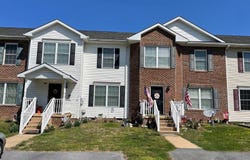 516 Wirt Ave, Elkton, VA 22827