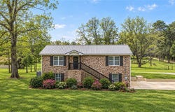5785 Eastern Valley Road, McCalla, AL 35111