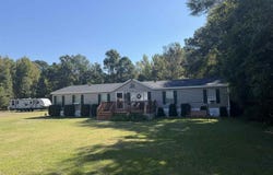 532 Sandy Hill drive, Dillon, SC 29536