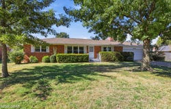2806 Wisconsin Avenue, Joplin, MO 64804