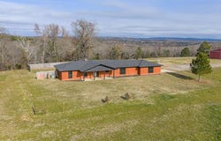 3022 Dow Jones RD, Alma, AR 72921