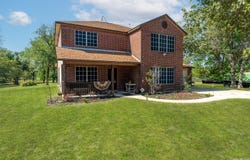 90 NINE PATCH DR, Poteet, TX 78065-4334