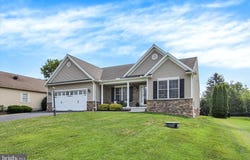 607 HERITAGE Drive, GETTYSBURG, PA 17325
