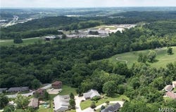 5 S Park Drive, Hannibal, MO 63401