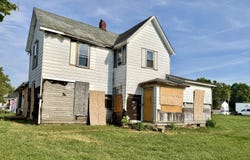 321 W 22nd Street, Anderson, IN 46016