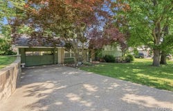 205 Hillcrest Drive, Elsberry, MO 63343