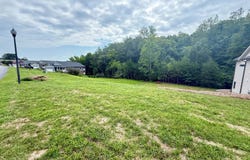 3A Emerald Bay Dr, Moneta, VA 24121