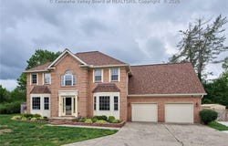 202 Pleasant View Drive, Hurricane, WV 25526
