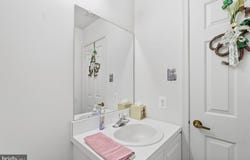 90 CYPRESS Place, NEWTOWN, PA 18940