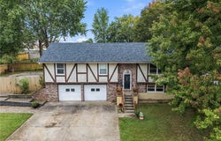 506 W Mcdowell Avenue, Odessa, MO 64076