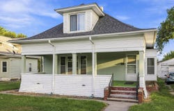 815 E Sherman St, Hutchinson, KS 67501