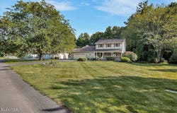261 Autumn Run, Schenectady, NY 12306