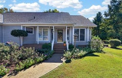 1636 Angus Road, Hayes, VA 23072