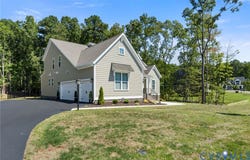 18224 Red Barn Ct, Moseley, VA 23120