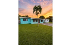 2906 Island Dr, Miramar, FL 33023