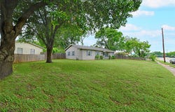 531 Himes Drive, Euless, TX 76039
