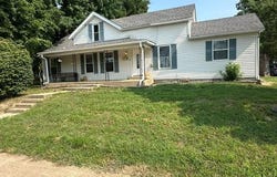 702 E 3rd Street, Salem, MO 65560