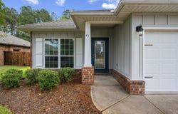 41 Dickens Drive, Freeport, FL 32439