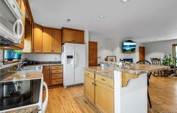 11582 Goetze Lane, Lyndonville, NY 14098