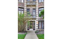 426 S AUSTIN Boulevard, Oak Park, IL 60304