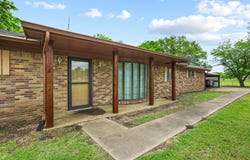 506 Fm 816, Wolfe City, TX 75496