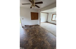2009 Ridgeway Drive, Denison, IA 51442