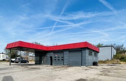 500 SE 29th ST, Topeka, KS 66605
