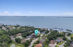 1732 Magnolia Harbor Dr, Navarre, FL 32566