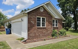 910 Briarbrook Drive, Carl Junction, MO 64834