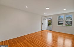 714 SURREY Lane, GLENOLDEN, PA 19036