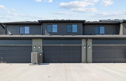 925 Percheron Lane, Norwalk, IA 50211