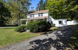 3 Fullam Hill Rd, North Brookfield, MA 01535
