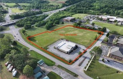 5201 Willow Creek Drive, Springdale, AR 72762