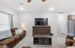 13651 Pella Lane, Neosho, MO 64850